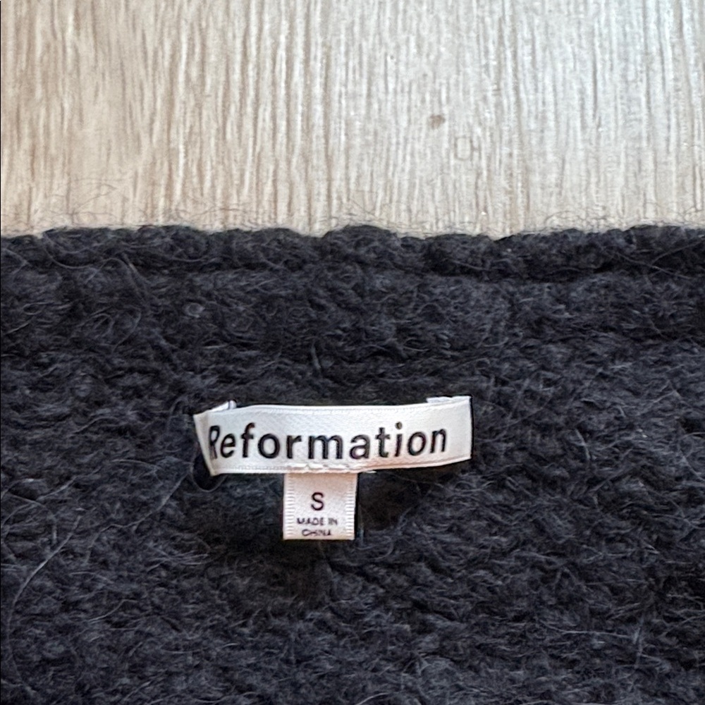 REFORMATION Charcoal Knit Sweater - Picture 2 of 5